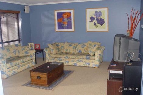 Property photo of 9 Skye Place Upper Kedron QLD 4055