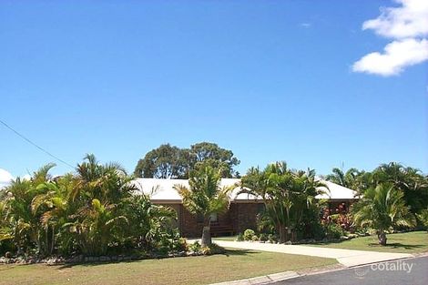 27 Park St, Urangan, QLD 4655