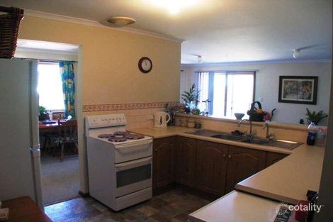 Property photo of 33 Saint James Drive Littlehampton SA 5250