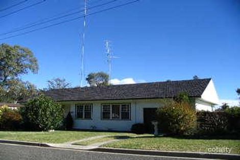 8 Bronwen Ave, Eleebana, NSW 2282