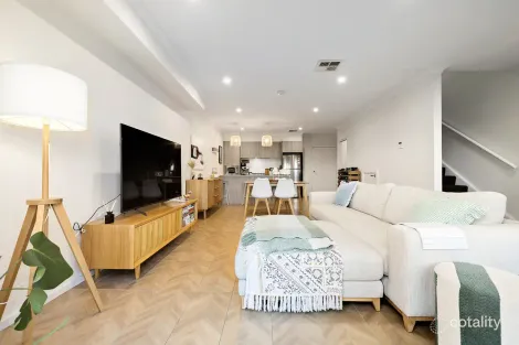 29/363 Mirrabei Dr, Moncrieff, ACT 2914