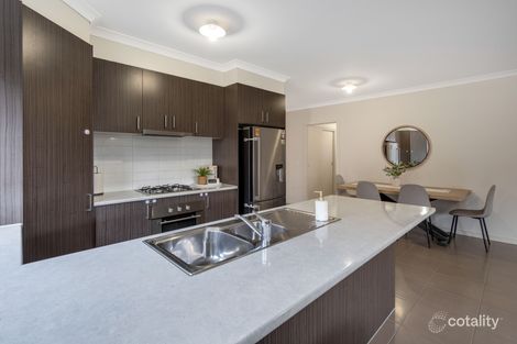 Property photo of 45 Scoria Circuit Craigieburn VIC 3064