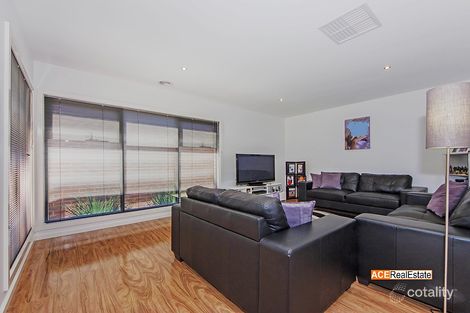 Property photo of 2/16 McNamara Road Laverton VIC 3028