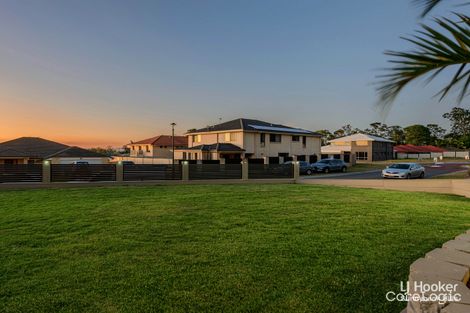 Property photo of 62 Woodlark Crescent Parkinson QLD 4115