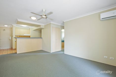 Property photo of 19/112-116 Surf Parade Broadbeach QLD 4218