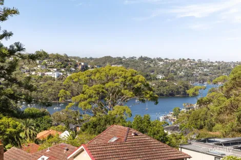 27 Narooma Rd, Northbridge, NSW 2063