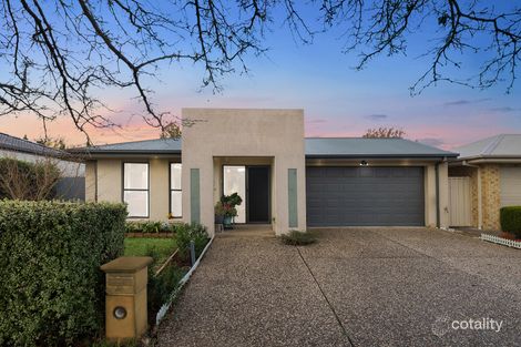 Property photo of 46 Buckingham Street Amaroo ACT 2914