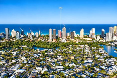 21 Yoorana Pl, Broadbeach Waters, QLD 4218