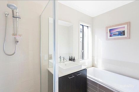 Property photo of 8 Destiny View Mernda VIC 3754