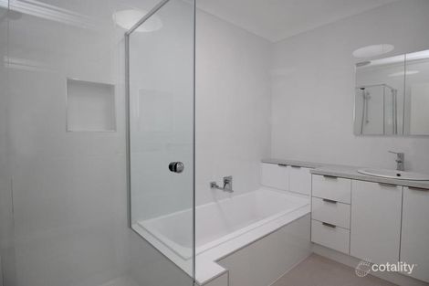 Property photo of 1/9 Montclair Avenue Glen Waverley VIC 3150