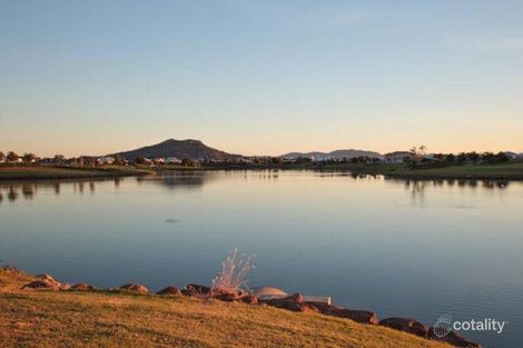 2 Broadwater Tce, Idalia, QLD 4811