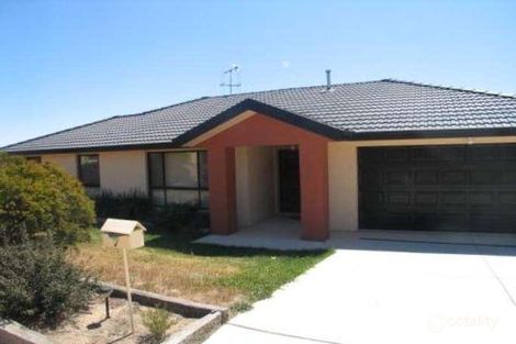 Property photo of 7 Pannamena Crescent Jerrabomberra NSW 2619