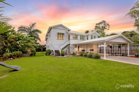 9 Heavey Cres, Whitfield, QLD 4870