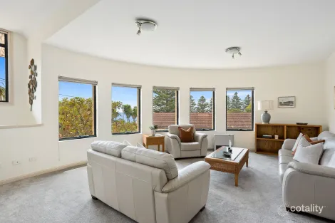 Property photo of 7 Hemsley Place Coledale NSW 2515