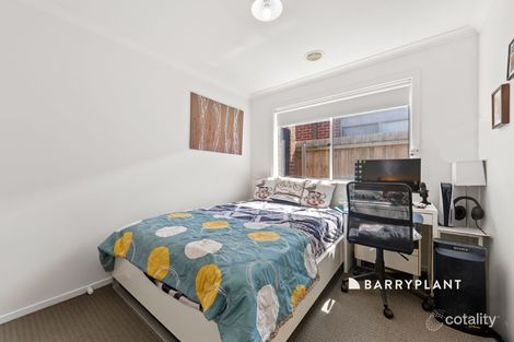 Property photo of 12 Cabernet Way Pakenham VIC 3810