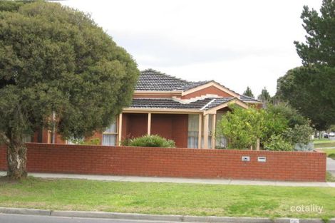 19 Clapham Rd, Hughesdale, VIC 3166