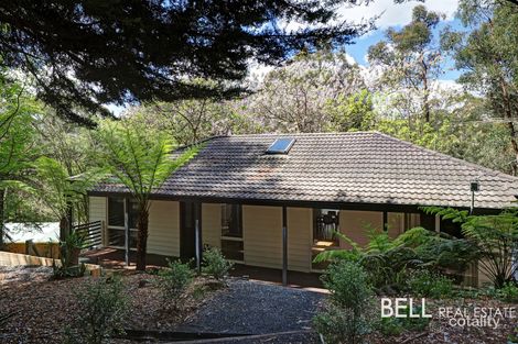 16 Suffolk Ave, Cockatoo, VIC 3781