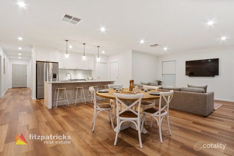 Property photo of 5 Benaud Place Boorooma NSW 2650