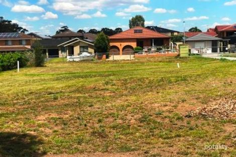 Property photo of 10 Yeronga Close St Johns Park NSW 2176