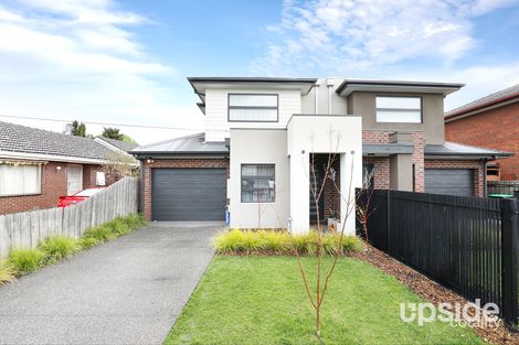 Property photo of 7 Chantilly Avenue Avondale Heights VIC 3034