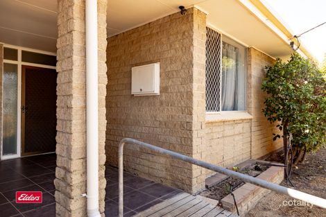 26 Golf Rd, Merredin, WA 6415