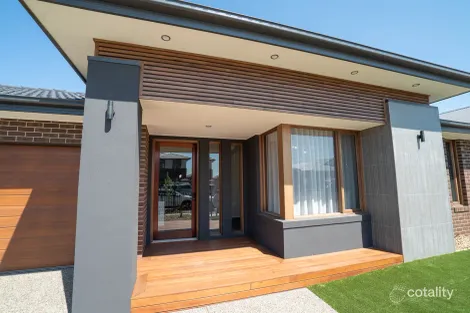 17 Poppy St, Mickleham, VIC 3064