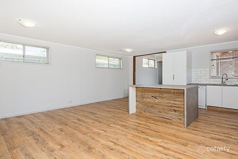 Property photo of 22 Skinner Street Cook ACT 2614