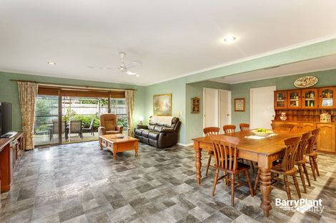 Property photo of 5 Villea Court Bundoora VIC 3083