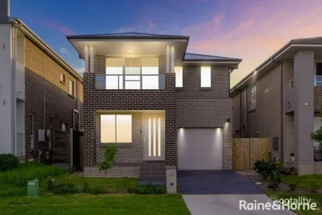 42b Rodwell Rd, Oran Park, NSW 2570
