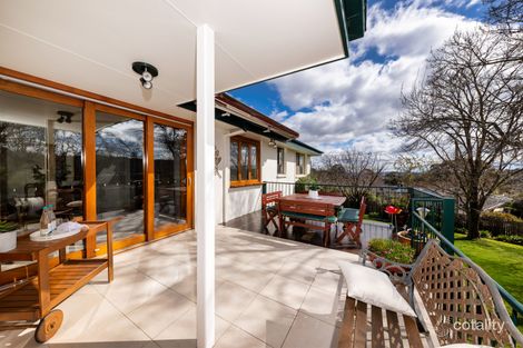 Property photo of 98 Hawkesbury Crescent Farrer ACT 2607