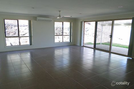 Property photo of 24 Hazelwood Court Flinders View QLD 4305