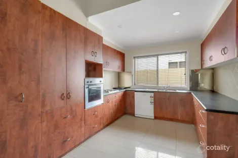 Property photo of 11 George Street Horsham VIC 3400