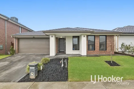 14 Sloane Dr, Clyde North, VIC 3978