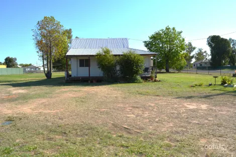 Property photo of 33 Rose Street Blackall QLD 4472