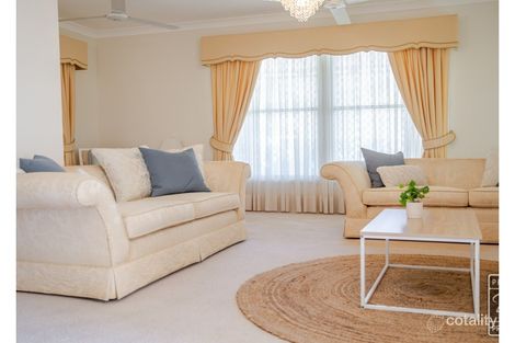 Property photo of 1 Minerva Court Eatons Hill QLD 4037