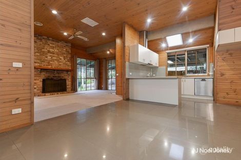 Property photo of 4 Tulong Close Mooroolbark VIC 3138