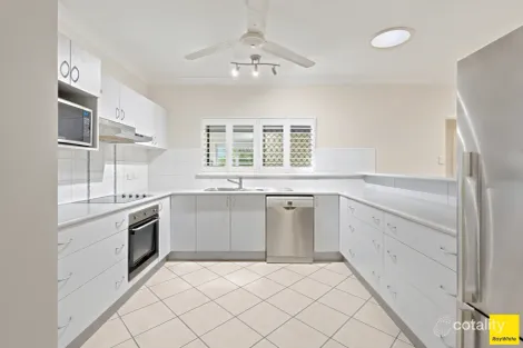 Property photo of 25 Surtees Close Bentley Park QLD 4869