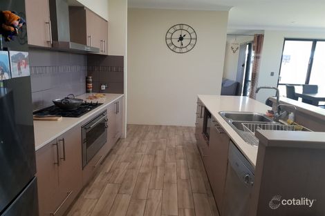 Property photo of 15 Myanore Way Millbridge WA 6232