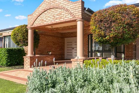 Property photo of 33 Northmore Crescent Winthrop WA 6150