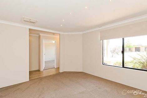 Property photo of 18 Wadhurst Road Butler WA 6036
