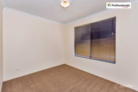 Property photo of 50 Lancelot Green Wattle Grove WA 6107