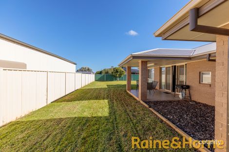 Property photo of 2 Volta Avenue Dubbo NSW 2830