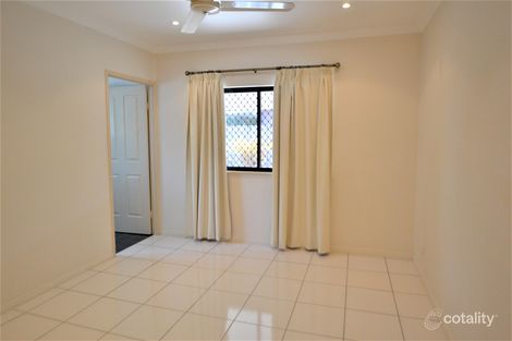 Property photo of 3 Norfolk Close Holloways Beach QLD 4878