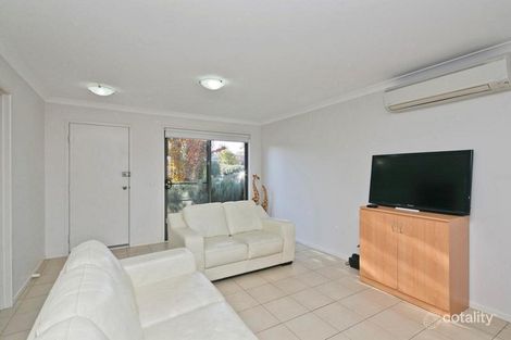 Property photo of 16 Stonehouse Street Franklin ACT 2913