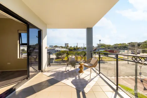 Property photo of 12/448 Oxley Avenue Redcliffe QLD 4020