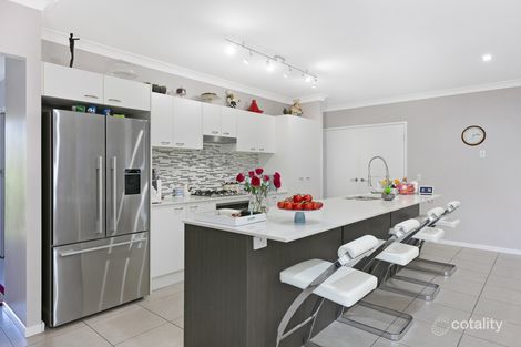 Property photo of 1/4 Hiva Court Oxenford QLD 4210