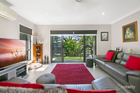 Property photo of 1/4 Hiva Court Oxenford QLD 4210