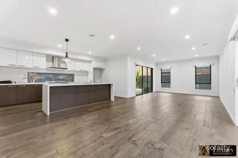 Property photo of 376 Davis Road Tarneit VIC 3029