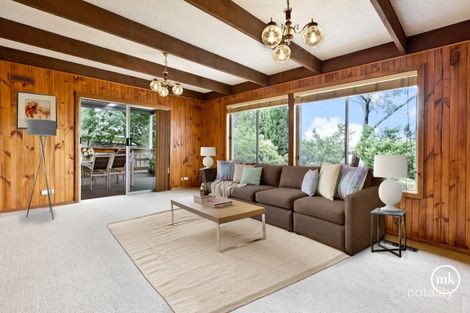 Property photo of 18 Frensham Road Macleod VIC 3085