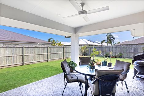 Property photo of 30 Coonowrin Crescent Mountain Creek QLD 4557